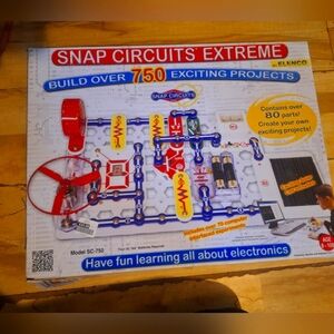 Snap Circuits Extreme Electronics Kit